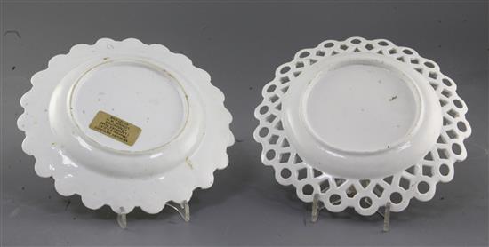 Two Derby spectacle basket stands, c.1758, d. 18.5cm